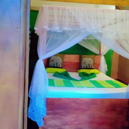 Hotel Sigiri Aliya Tree House Sigirija Zewnętrze zdjęcie